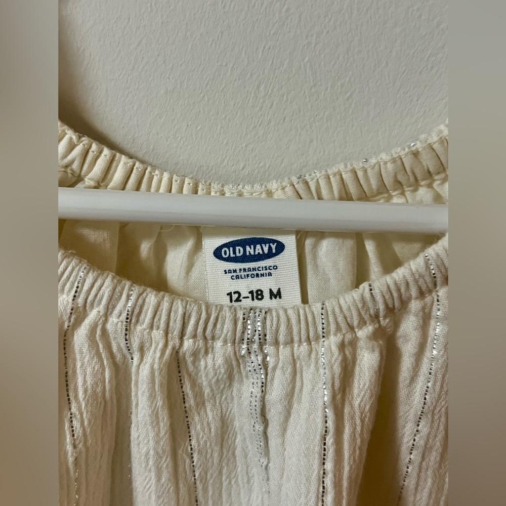Gorgeous Old Navy Baby Girls Dress Size 12-18 Months NWOT - Picture 3 of 4